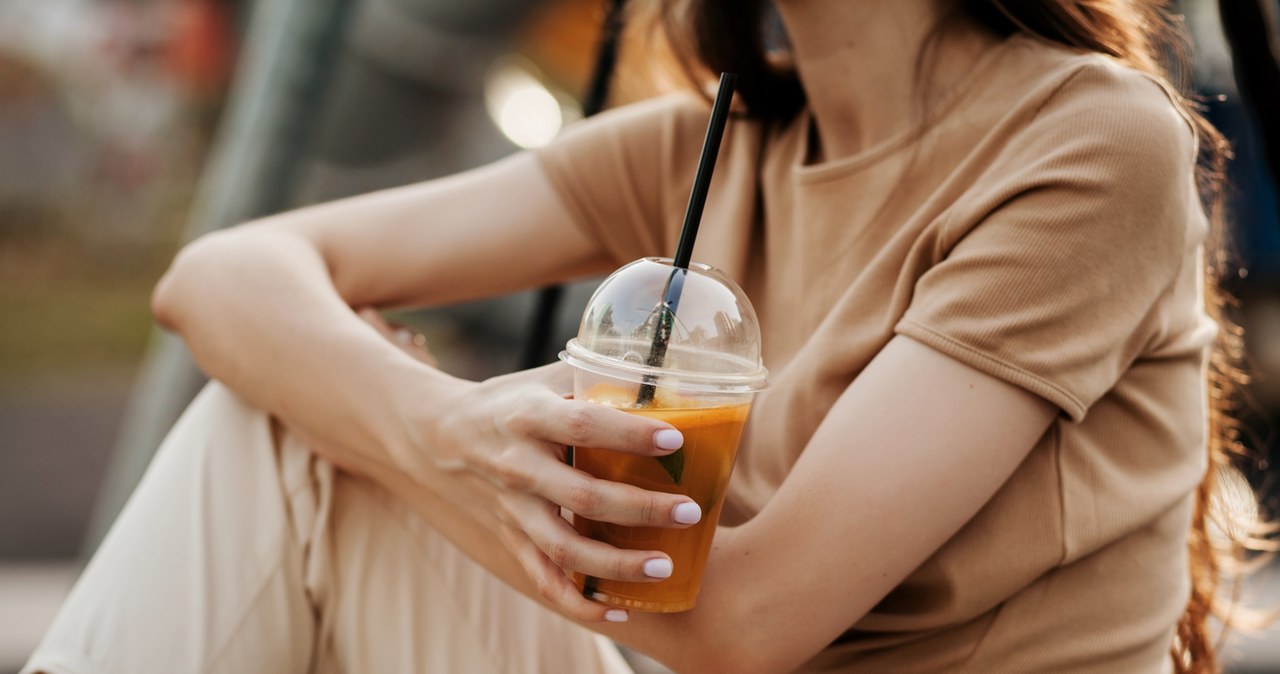 Kombucha przyspiesza odchudzanie i metabolizm. Pij przed posiłkiem, zamiast lemoniady /123RF/PICSEL