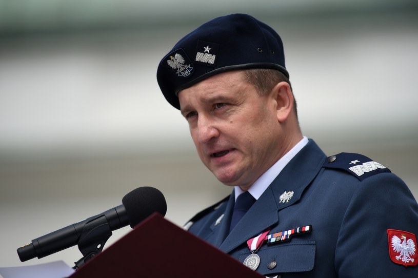 Komendant Służby Ochrony Państwa gen. bryg. Tomasz Miłkowski złożył rezygnację /Adam Chełstowski /FORUM
