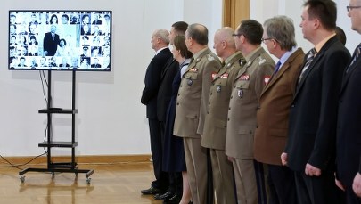 Komentarze polityków po powołaniu komisji smoleńskiej: "Prawdy nigdy za wiele", "To żałosne"