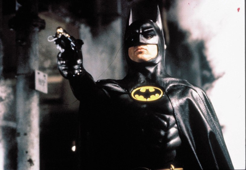 Komiksowy bohater Bruce Wayne nie bez przyczyny wciela się właśnie w "nietoperza" (kadr z filmu "Batman" z 1989 r.) /WARNER BROS/DC COMICS / Album /East News