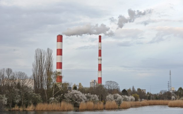 Pożar w elektrociepłowni Siekierki w Warszawie