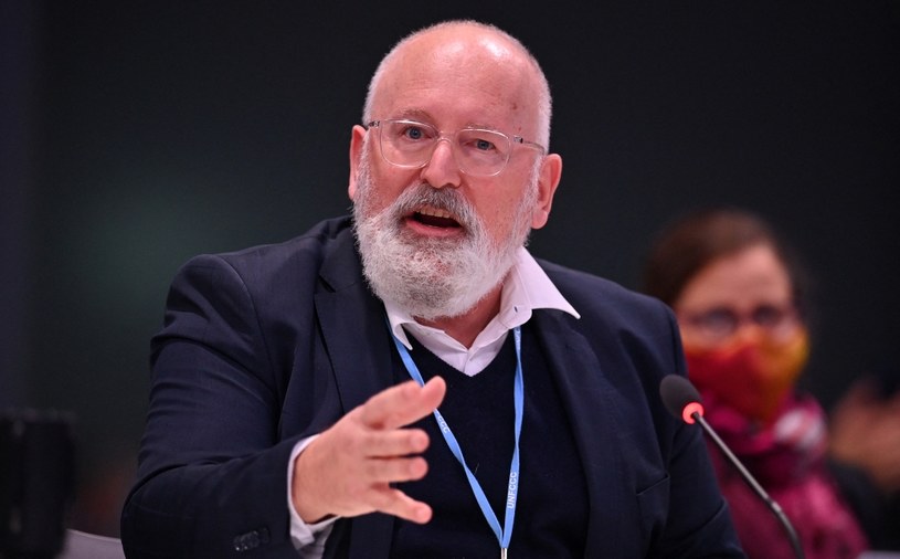Komisarz ds. klimatu Frans Timmermans /AFP