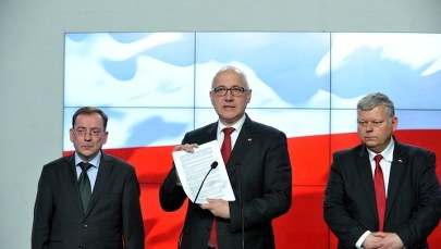 Komisja "całkowicie negatywnie" oceniła Misiewicza. Brudziński przeprasza