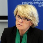 Komisja Europejska utrudnia dostęp do pieniędzy