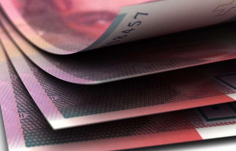 Komisja Europejska wyznaczyła zamiennik wskaźnika LIBOR dla szwajcarskiego franka /123RF/PICSEL
