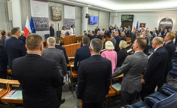 Komisja PiS ds. badania rosyjskich wpływów do likwidacji. Senat przyjął ustawę