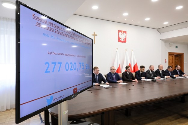 Komisja weryfikacyjna przyznała odszkodowania lokatorom 4 kamienic /Paweł Supernak /PAP