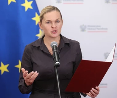 Komisja za likwidacją "godzin czarnkowych". Nowacka: Rodzice nawet nie wiedzieli 