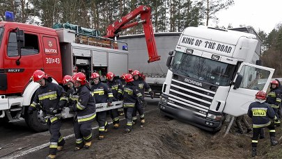 Komórka na drodze zabija