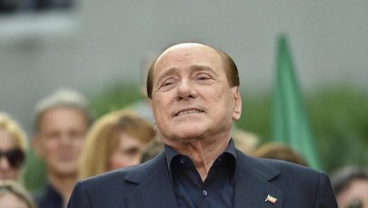 Komornik w centrali partii Berlusconiego. Zajął meble