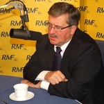 Komorowski: Kaczyński sprzedał honor za 300 zł