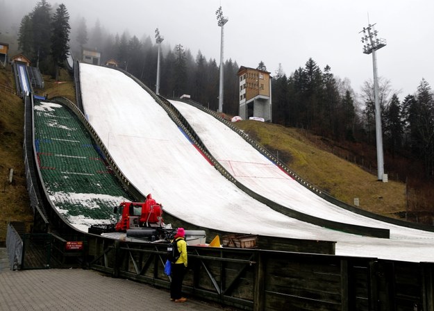 Kompleks skoczni narciarskich Skalite w Szczyrku /Andrzej  Grygiel /PAP
