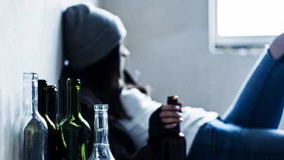 Kompletnie pijane dziewczynki trafiły do szpitala