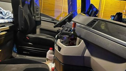 ​Kompletnie pijany kierowca TIR-a. Policjantom proponował łapówkę