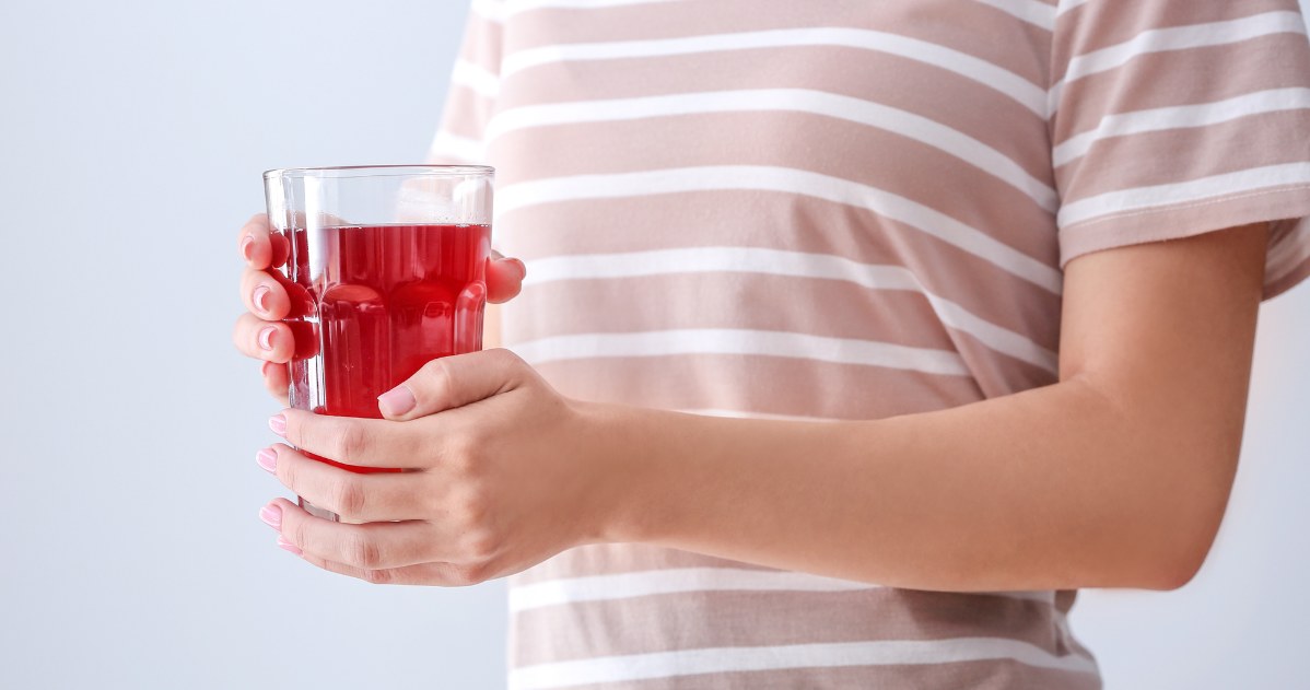 Kompot z wiśni jest doskonały dla osób, które chcą wesprzeć układ krążenia i poprawić jakość snu /123RF/PICSEL