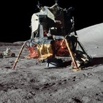 Komputer z Apollo 11 vs. smartfon. Czy iPhone mógłby wynieść ludzi na Księżyc?