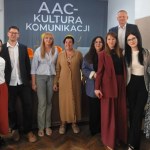 osoby z niepełnosprawnościami Komunikacja alternatywna a rozwój dzieci. AAC w praktyce