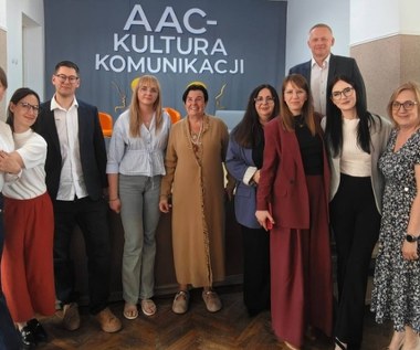 Komunikacja alternatywna a rozwój dzieci. AAC w praktyce