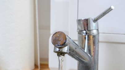 Komunikat sanepidu dla 7 miejscowości koło Bielska-Białej. W wodzie wykryto bakterię