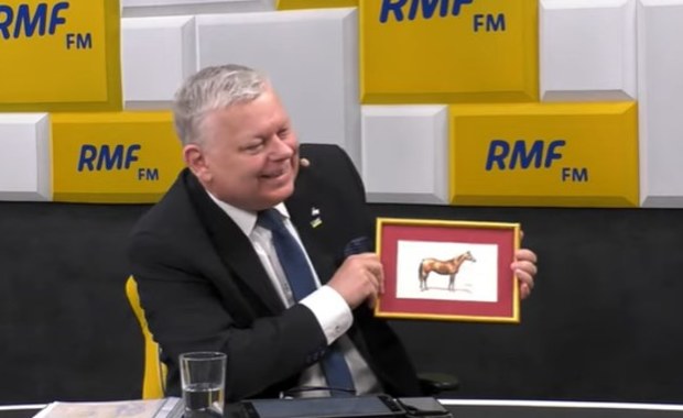 "​Koń od posła Suskiego". Obraz trafił na licytację, dochód dla Ukrainy
