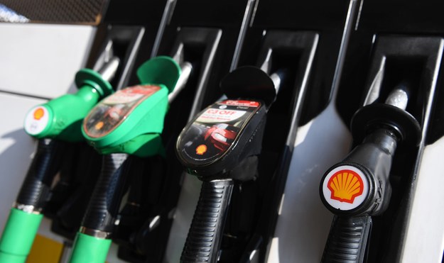 Koncern Shell przestanie kupować rosyjską ropę i gaz /ANDY RAIN /PAP/EPA