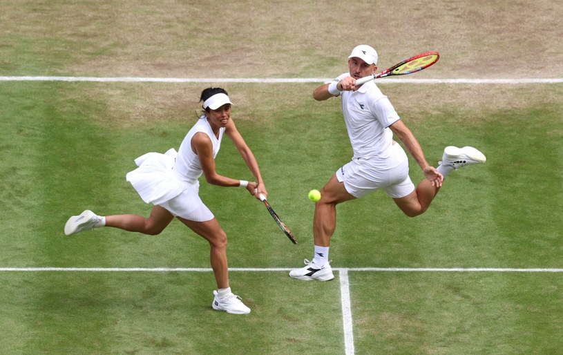 Koncertowa gra Polaka i triumf w finale Wimbledonu. Wyjątkowa chwila, drugi raz w historii