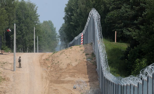 Kończy się kolejny etap ochrony granicy. Policjanci wracają do jednostek