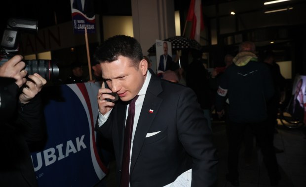 Konfederacja traci poparcie! Kto jest na sondażowym podium?