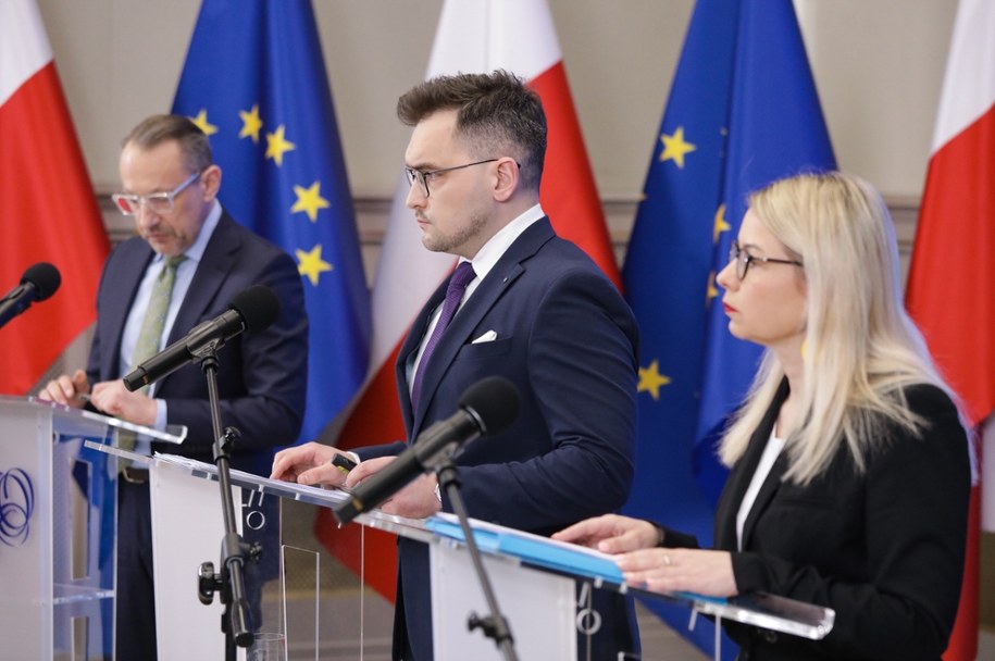 Konferencja kontrolerów NIK w Warszawie, 8 kwietnia 2025: "Wybrane aspekty gospodarowania rezerwami strategicznymi i realizacji zadań powierzonych przez Rządową Agencję Rezerw Strategicznych". /Tomasz Gzell /PAP