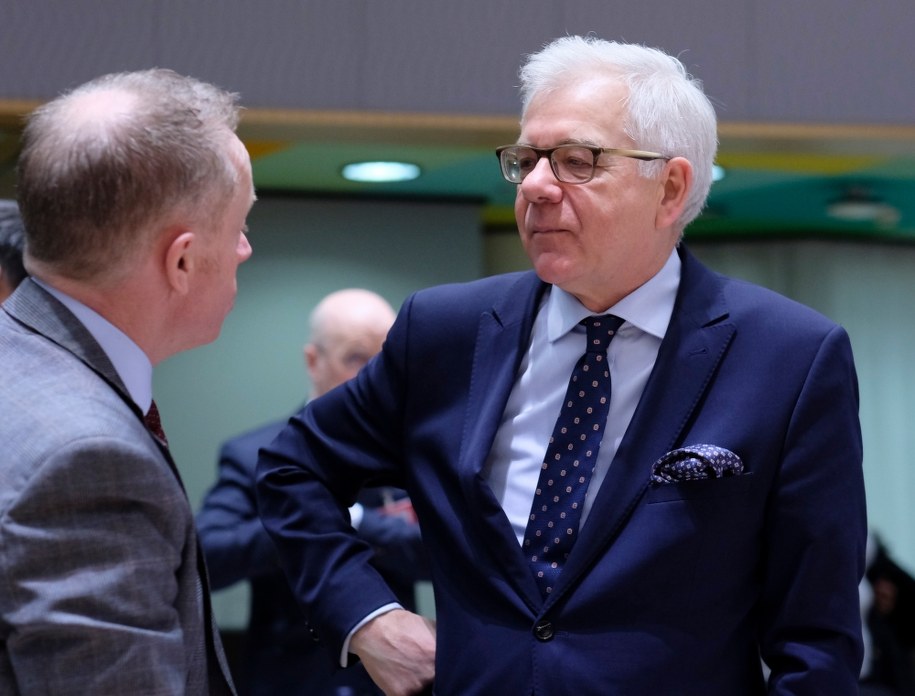 Konferencja może się okazać dużym problemem dla ministra spraw zagranicznych /OLIVIER HOSLET /PAP/EPA