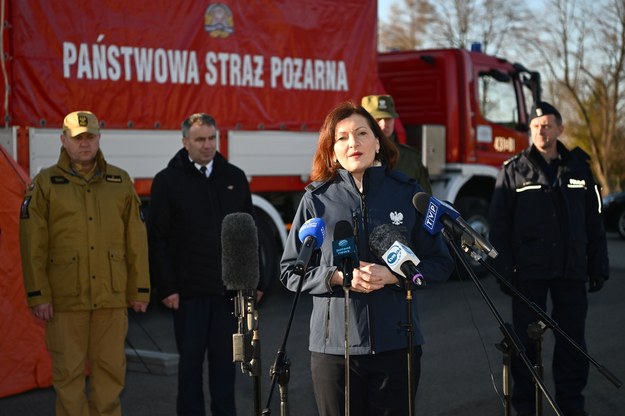 Konferencja prasowa przy punkcie recepcyjnym w Korczowie /PAP