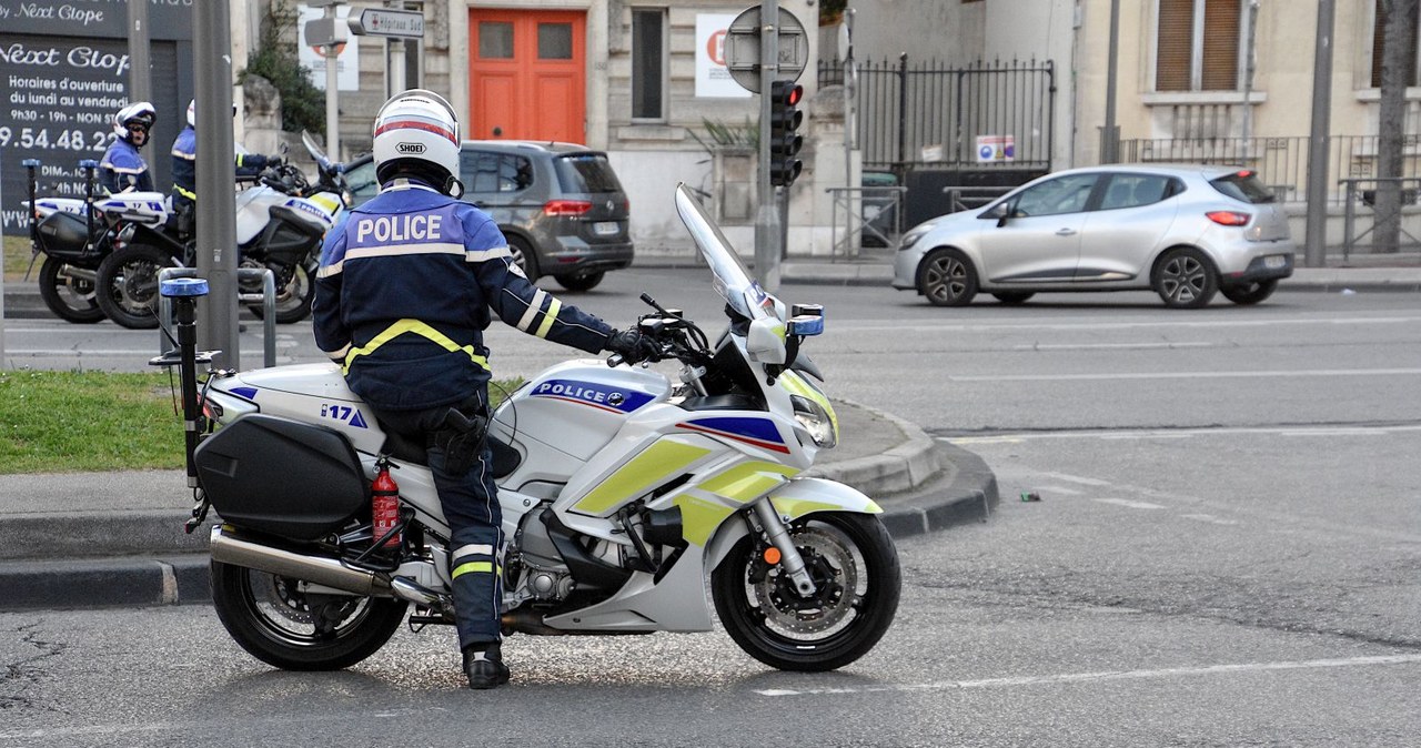 Konfiskata auta za przekroczenie prędkości? Francja ma w tej kwestii szczególnie rygorystyczne przepisy /Getty Images