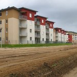 Konflikt Morawiecki-Adamczyk, czyli kto będzie dowodził flagowym programem Mieszkanie Plus