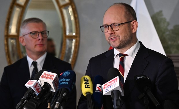 Konflikt powodem rezygnacji Cenckiewicza? Schetyna: Mówiło się o tym