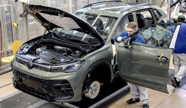 Konflikt w Iranie a produkcja aut. Czy ceny samochodów wzrosną? 