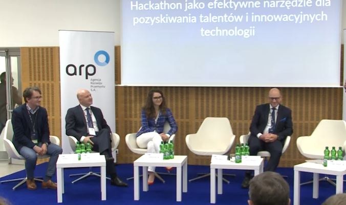 Kongres 590, debata "Hackathon jako efektowne narzędzie dla pozyskiwania talentów" /INTERIA.PL