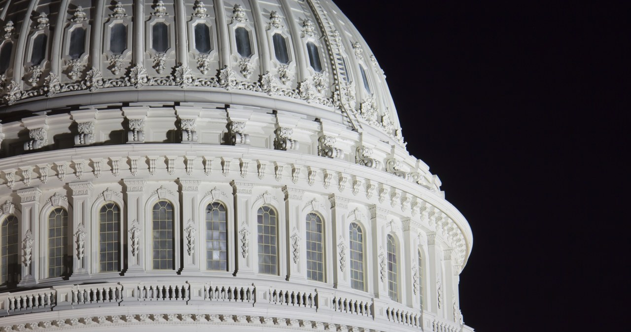 Kongres USA, siedziba na Wzgórzu Kapitolińskim w Waszyngtonie (DC) /&copy;123RF/PICSEL