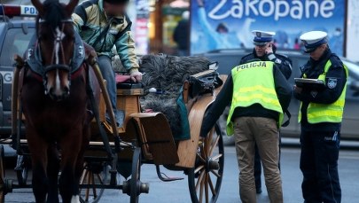 Konie spłoszyły się na Krupówkach. Trzy osoby są ranne