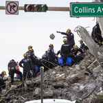 Koniec akcji ratunkowej po zawaleniu się wieżowca w Surfside. 86 osób wciąż nie odnaleziono