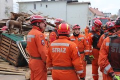 Koniec akcji ratunkowej w Świebodzicach. Pod gruzami nie znaleziono kolejnych osób