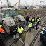 Koniec blokady na torach. Podwykonawcy Astaldi rozmawiają z koleją 