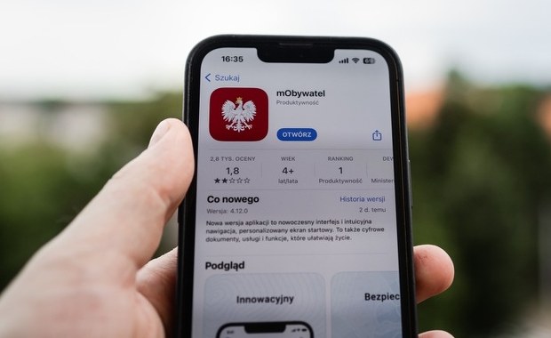 Koniec ery mObywatela? Wiceminister cyfryzacji uspokaja