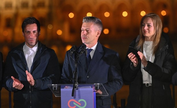 Koniec ery Orbana. Historyczne zwycięstwo opozycji na Węgrzech