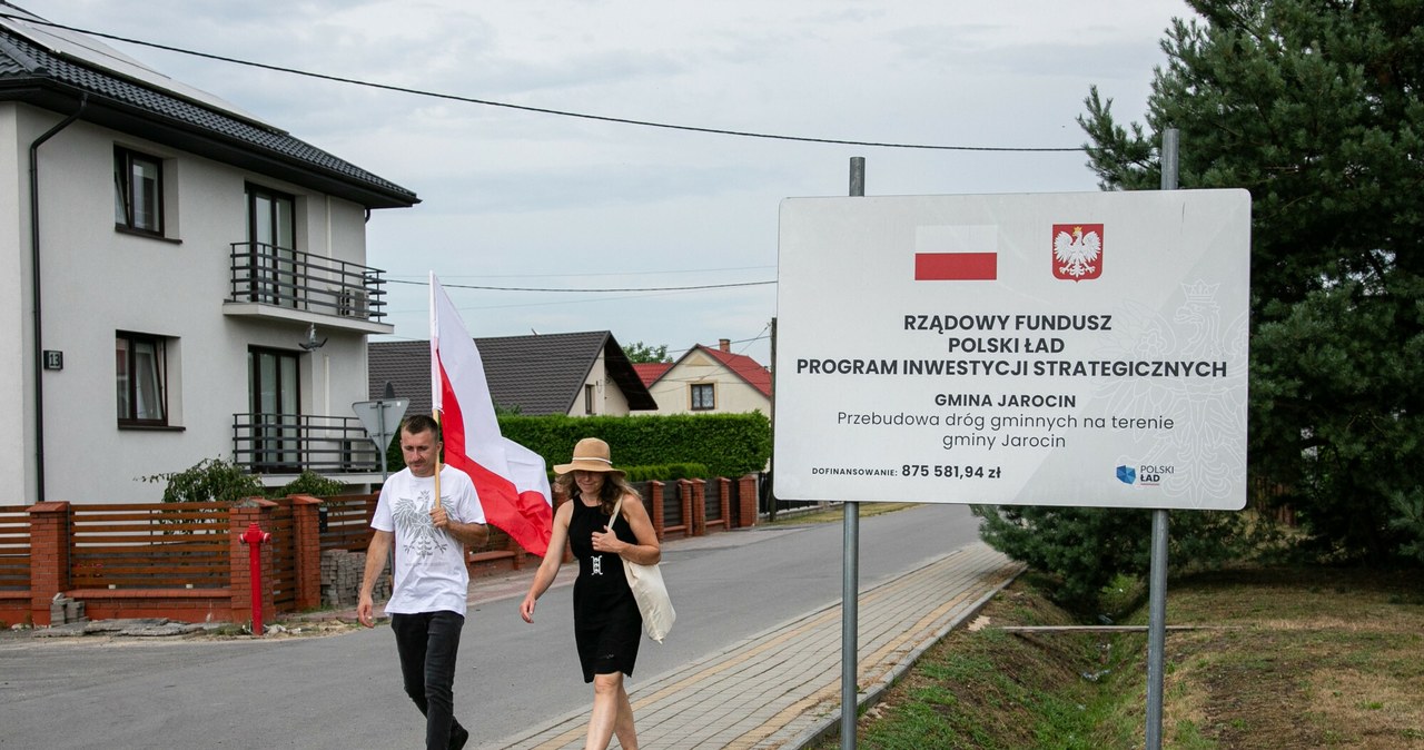 Koniec funduszu "Polski Ład" dla samorządów. Wiceminister finansów wskazała, skąd pochodziły środki /Dawid Wolski /East News