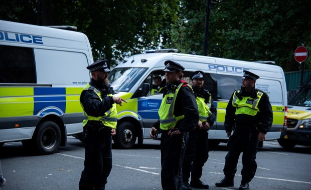 Koniec obławy. Omyłkowo wypuszczony przestępca seksualny złapany