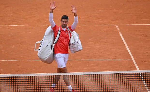 Koniec rzymskiej serii Djokovica. Serb odpadł w ćwierćfinale