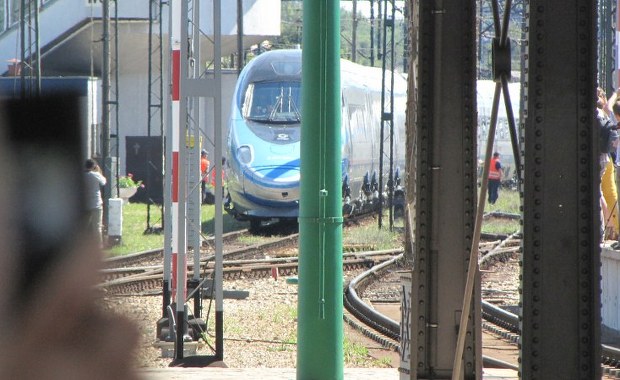 Koniec syndromu "pierwszego kilometra". Trwają rozmowy o "wspólnym bilecie" kolejowym 