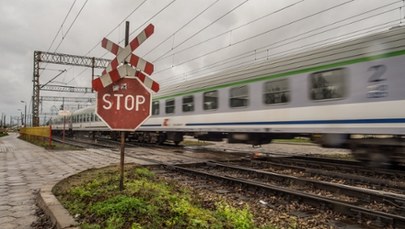 Koniec trąbienia pociągów? Sprawdź, co się naprawdę zmienia