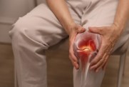 Koniec z bólem kolan? Nowa terapia choroby zwyrodnieniowej stawów