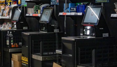 Koniec z kradzieżami w kasach samoobsługowych? Do sklepów wchodzi system VAR